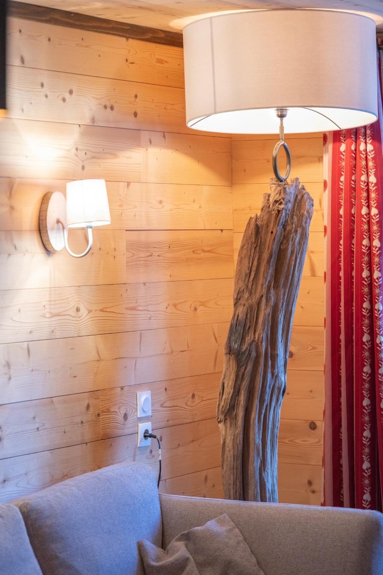 Chalet Alpe D'Huez 1850-Sea And Mountain Pleasure Avec 2 Appartements- 1 Appartement 3 Chambres 8 Couchages - 3 Salles D'Eau Et 1 Appartement 5 Chambres 12 Couchages 5 Salles D'Eau - Jacuzzi Et Sauna -Pieds Des Pistes Et Centre Kültér fotó