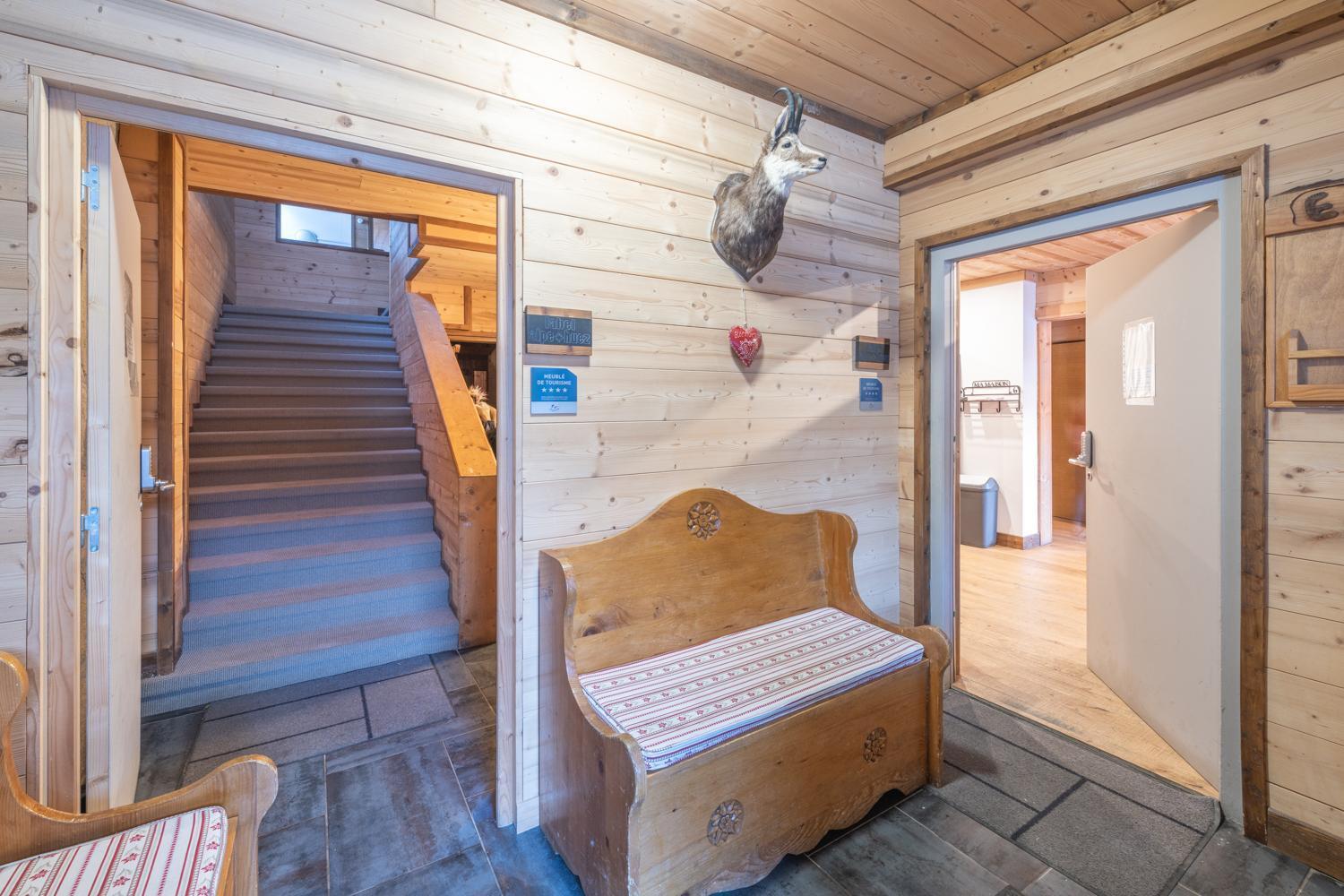 Chalet Alpe D'Huez 1850-Sea And Mountain Pleasure Avec 2 Appartements- 1 Appartement 3 Chambres 8 Couchages - 3 Salles D'Eau Et 1 Appartement 5 Chambres 12 Couchages 5 Salles D'Eau - Jacuzzi Et Sauna -Pieds Des Pistes Et Centre Kültér fotó